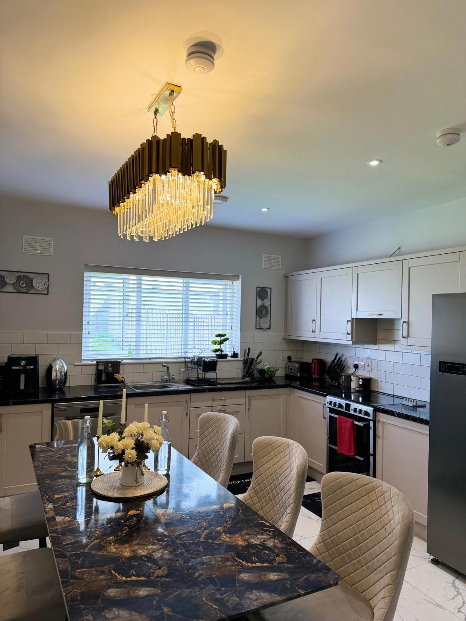 Modern Double & Single Room With Cozy Vibes Athy Dış mekan fotoğraf