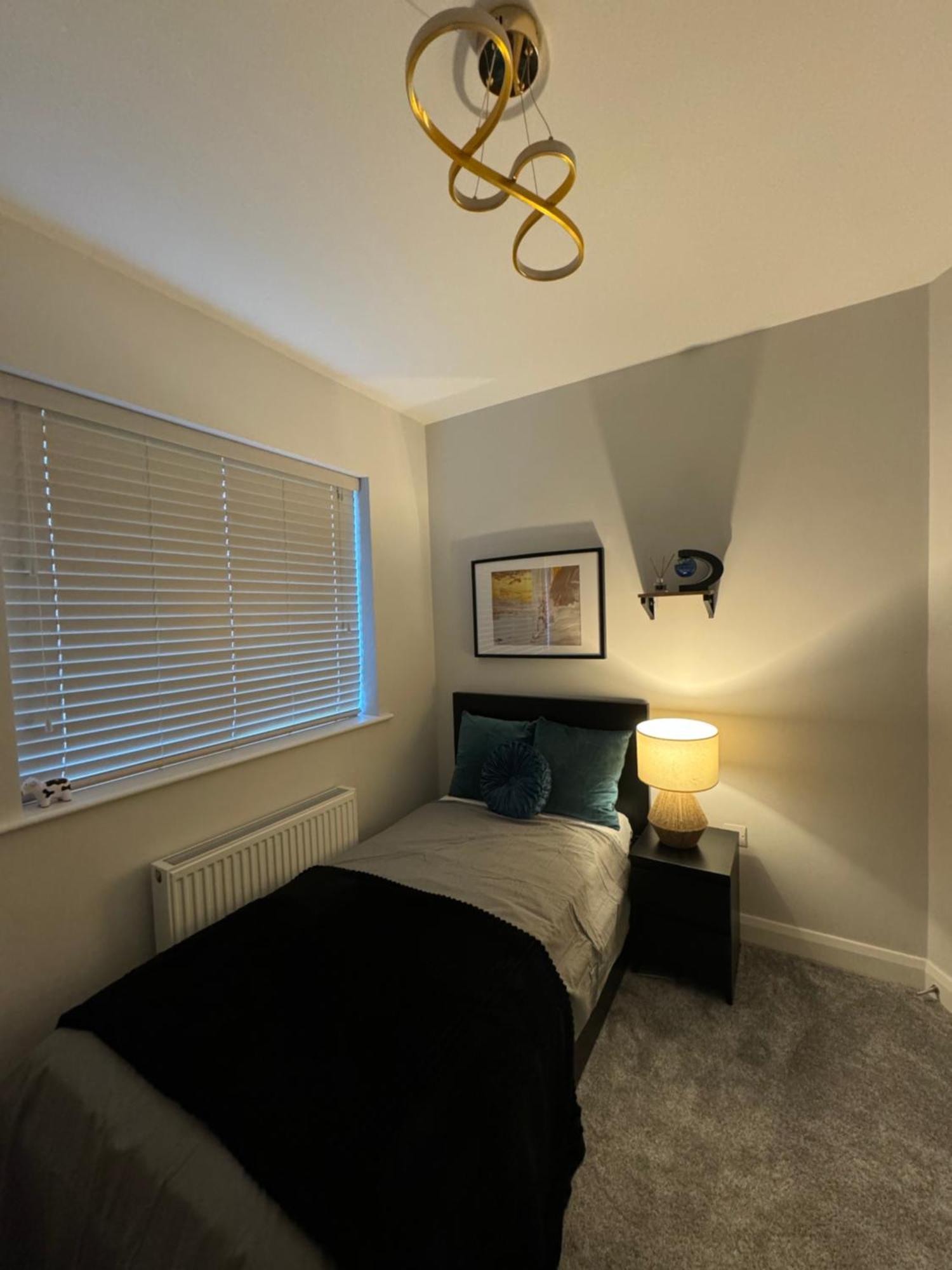 Modern Double & Single Room With Cozy Vibes Athy Dış mekan fotoğraf