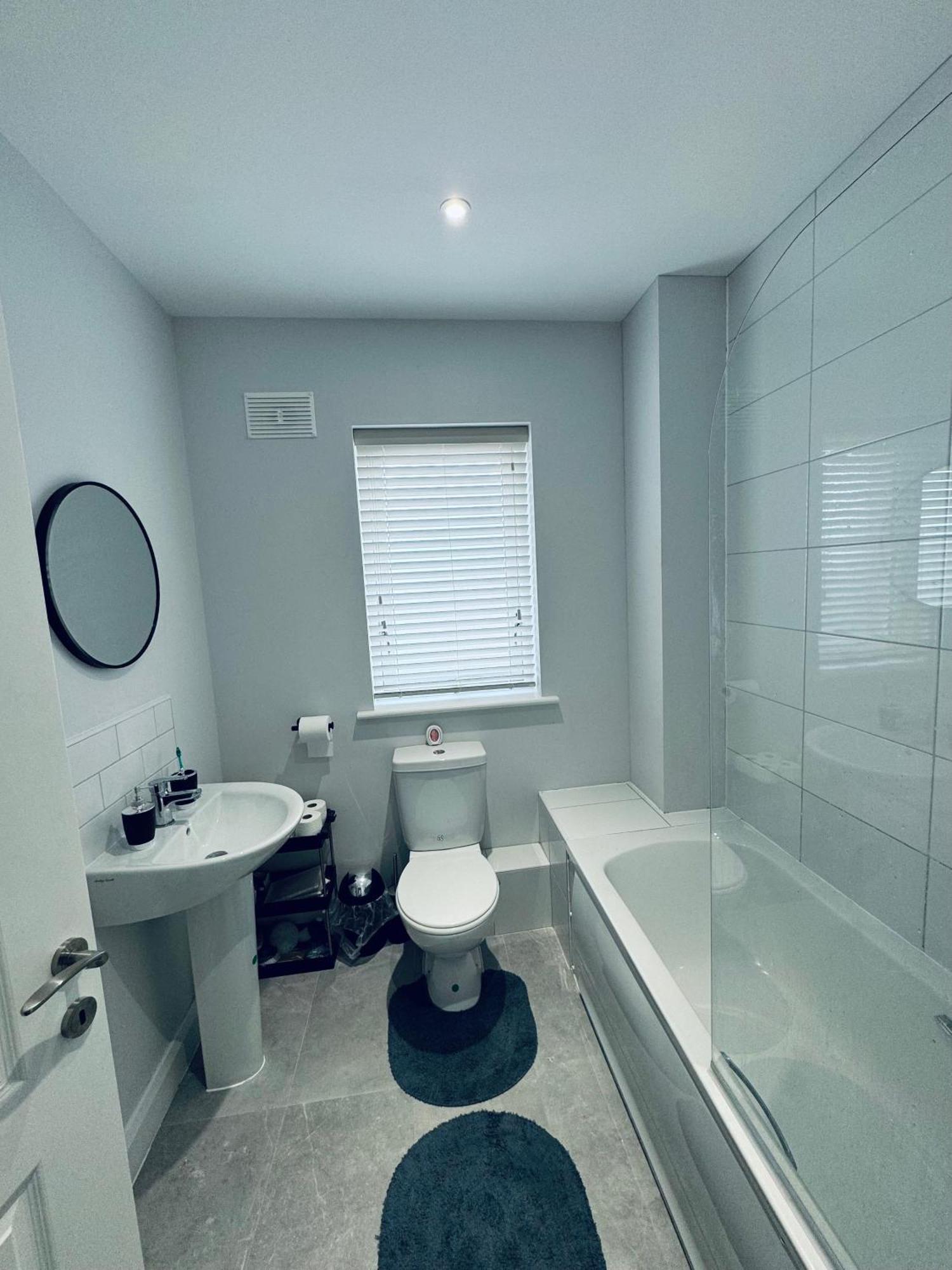 Modern Double & Single Room With Cozy Vibes Athy Dış mekan fotoğraf
